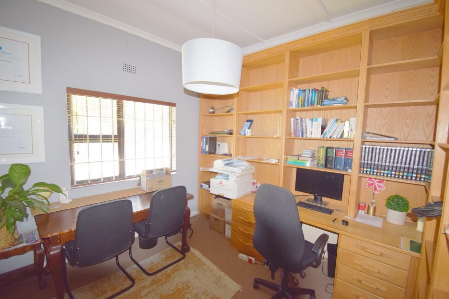 4 Bedroom Property for Sale in St Helena Free State